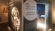 Ausstellungswürfel der Ausstellung "Weimar im Westen"