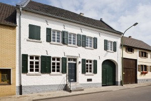 LVR-Kulturhaus Landsynagoge Rödingen, Straßenansicht
